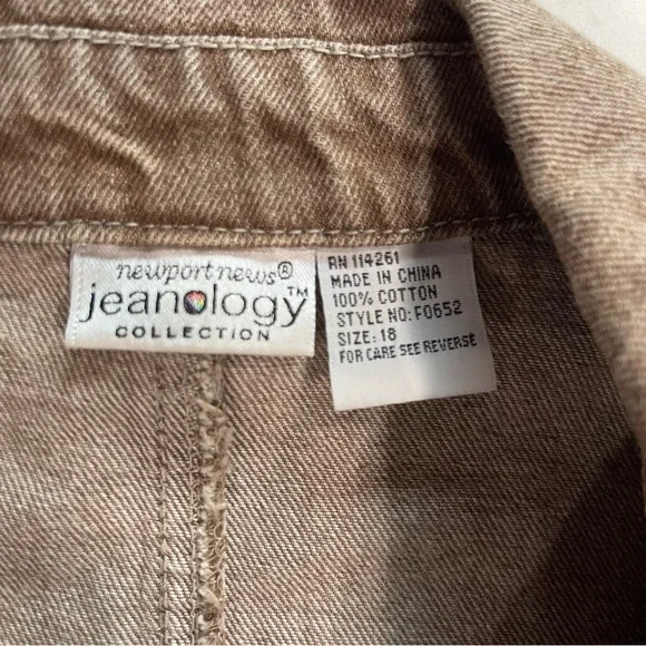 Vintage Newport News Jeanology Collection Nutmeg Denim Jean Jacket - Picture 4 of 8